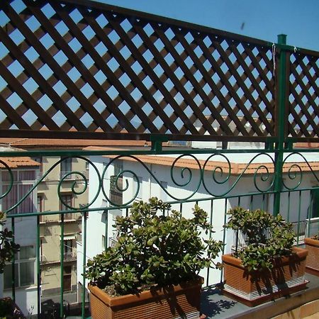 Sorrento Inn Guesthouse Extérieur photo