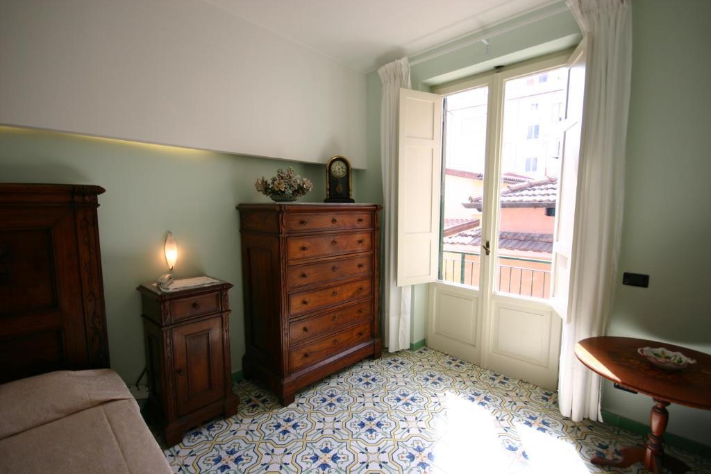 Sorrento Inn Guesthouse Extérieur photo