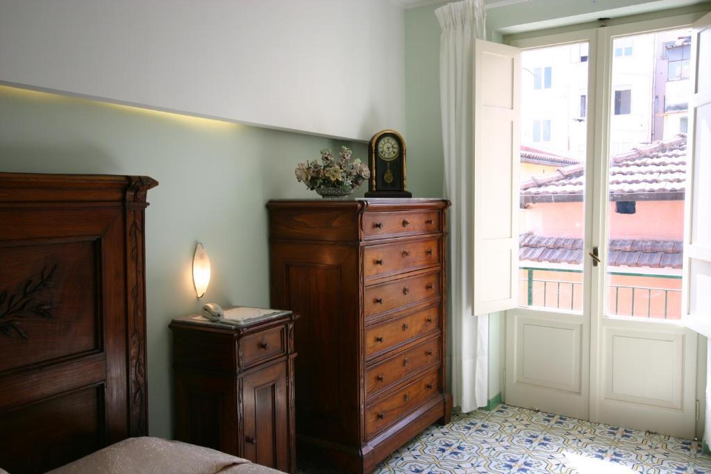 Sorrento Inn Guesthouse Extérieur photo