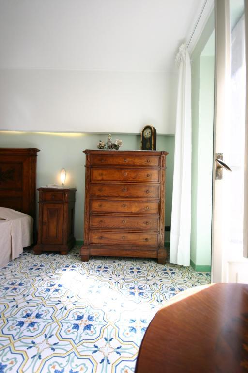 Sorrento Inn Guesthouse Extérieur photo